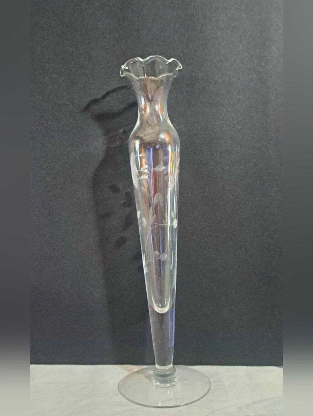 Vintage Princess House Heritage Handblown Crystal 10" Bud Vase